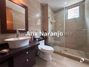 House in Prados del Este, Caracas – 27