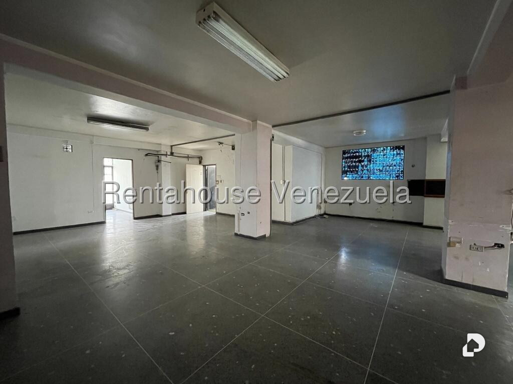 Edificio en Boleíta Sur, Caracas