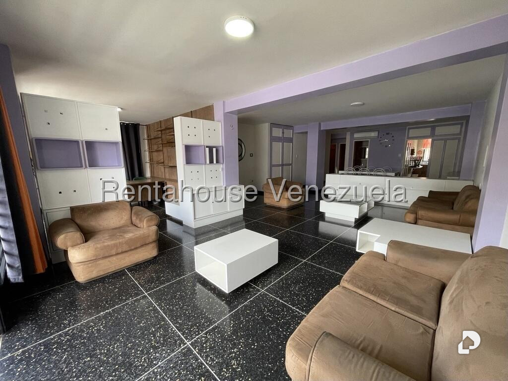 Edificio en Boleíta Sur, Caracas