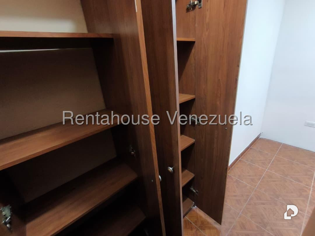 Apartamento en Parroquia La Candelaria, Caracas – 11