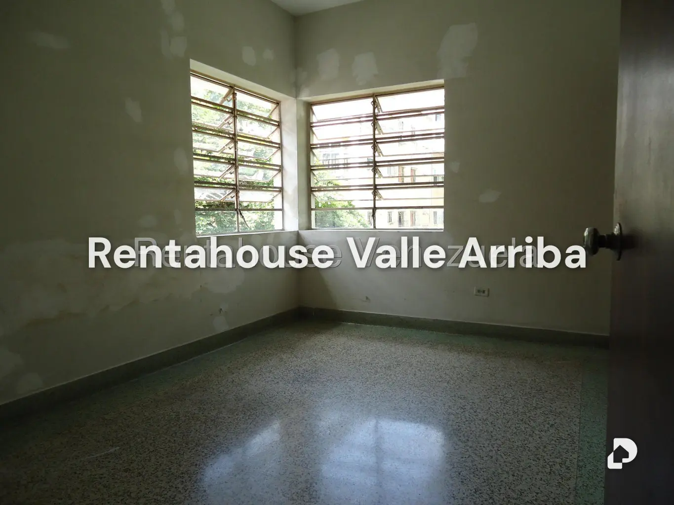 Casa en Las Acacias, Caracas – 4