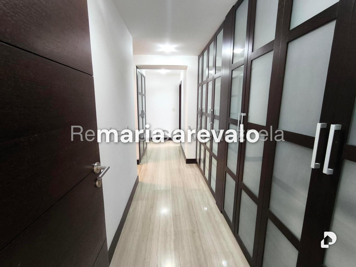Apartamento en Lomas de La Lagunita, Caracas – 27