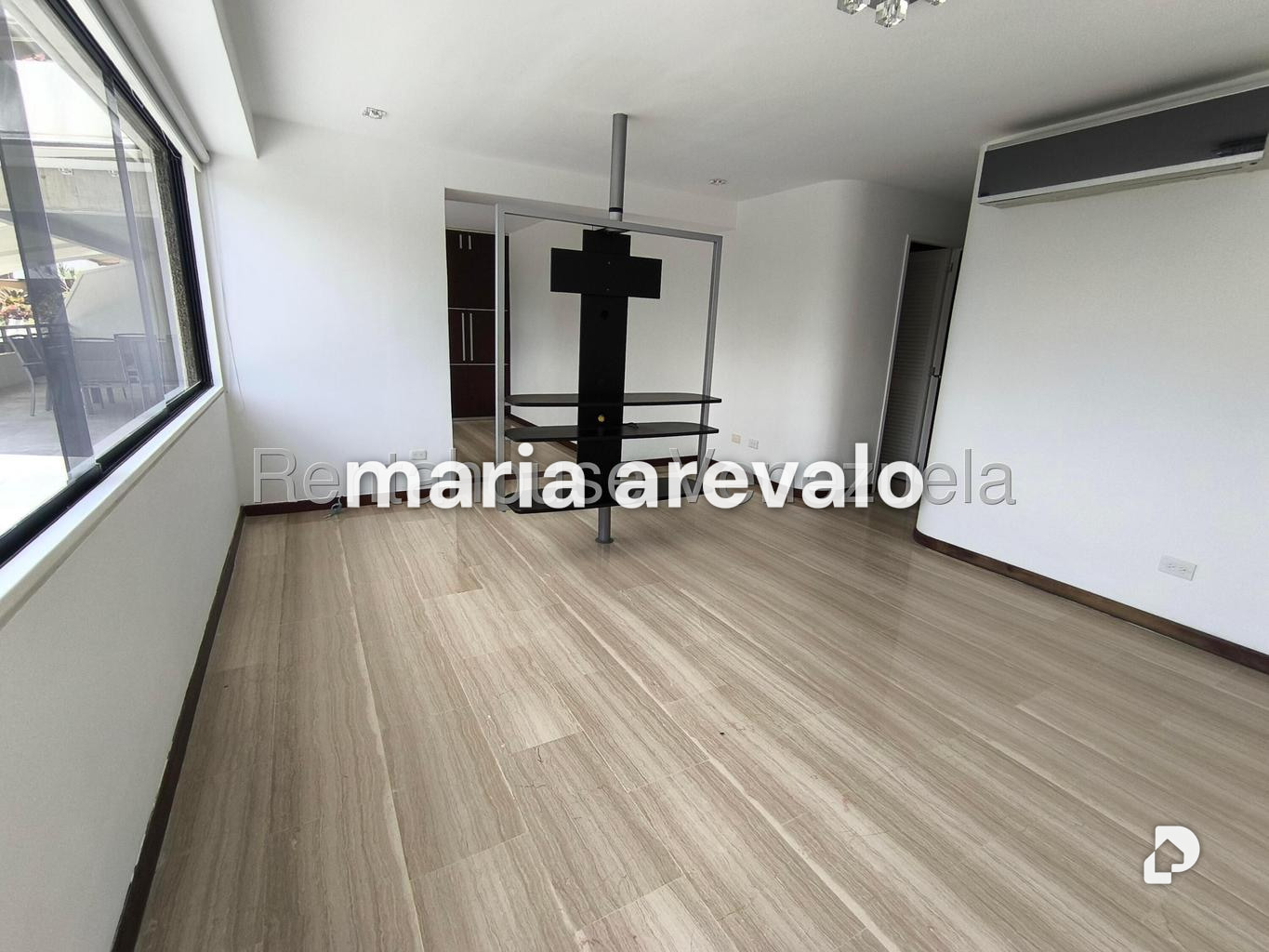 Apartamento en Lomas de La Lagunita, Caracas – 28
