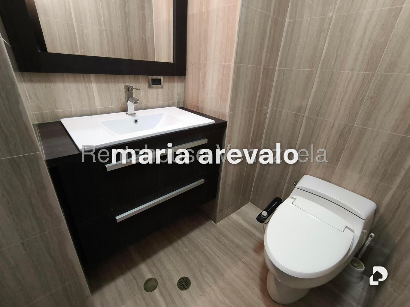 Apartamento en Lomas de La Lagunita, Caracas – 8