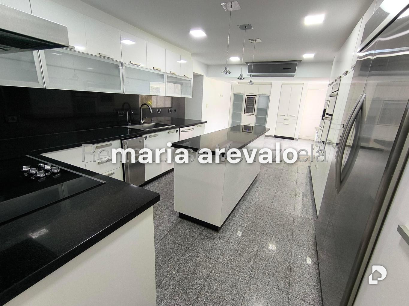 Apartamento en Lomas de La Lagunita, Caracas – 10