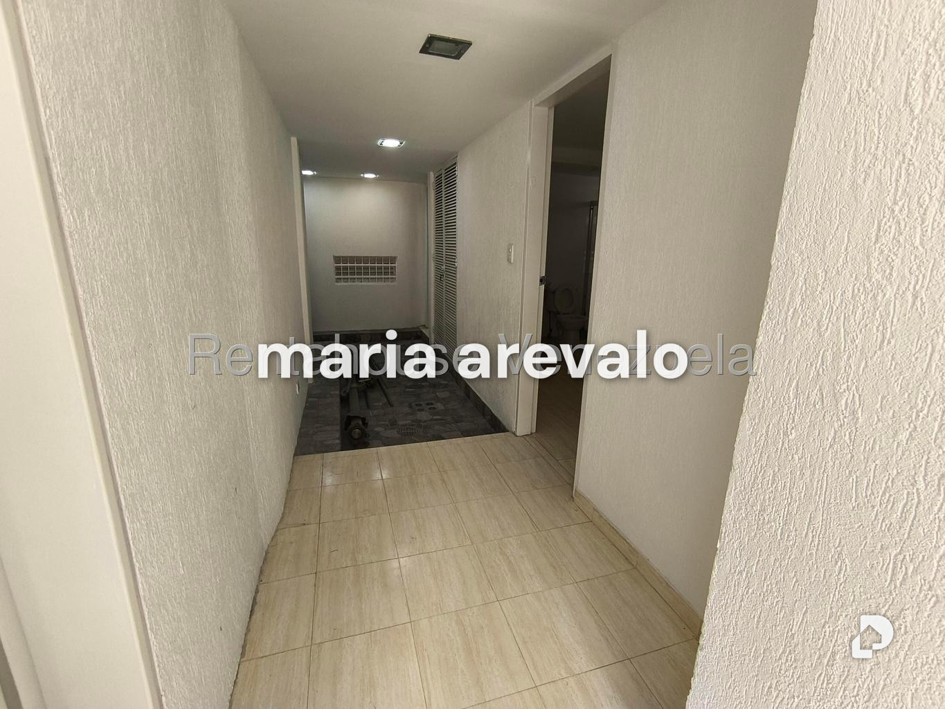 Apartamento en Lomas de La Lagunita, Caracas – 20