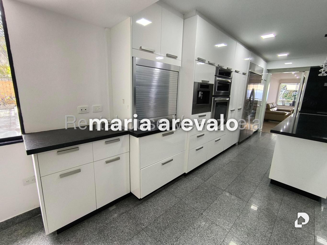 Apartamento en Lomas de La Lagunita, Caracas – 14