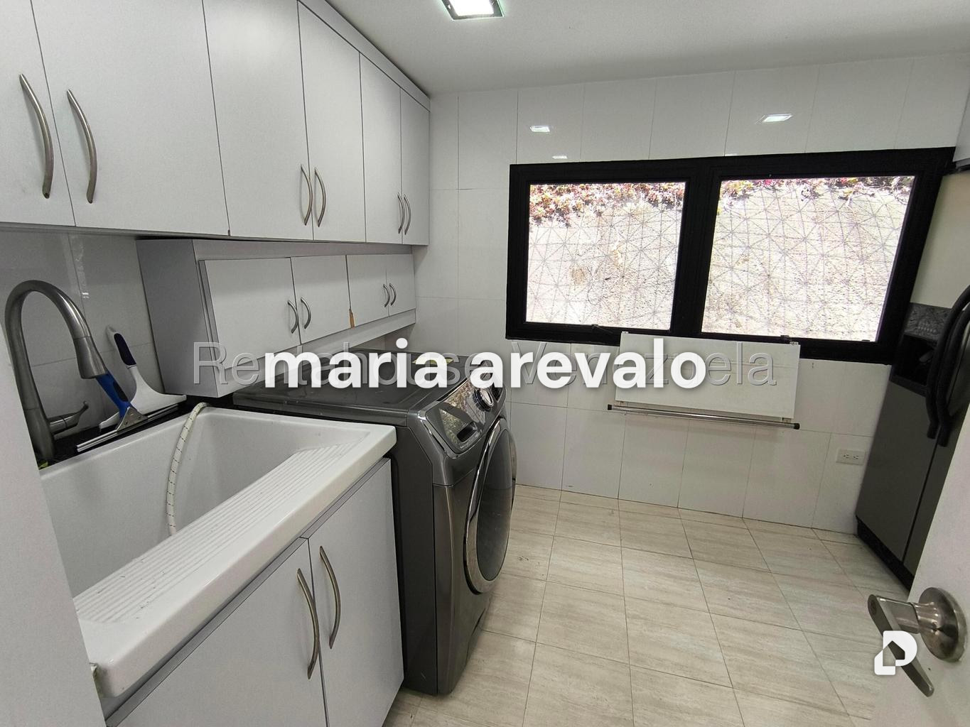 Apartamento en Lomas de La Lagunita, Caracas – 24