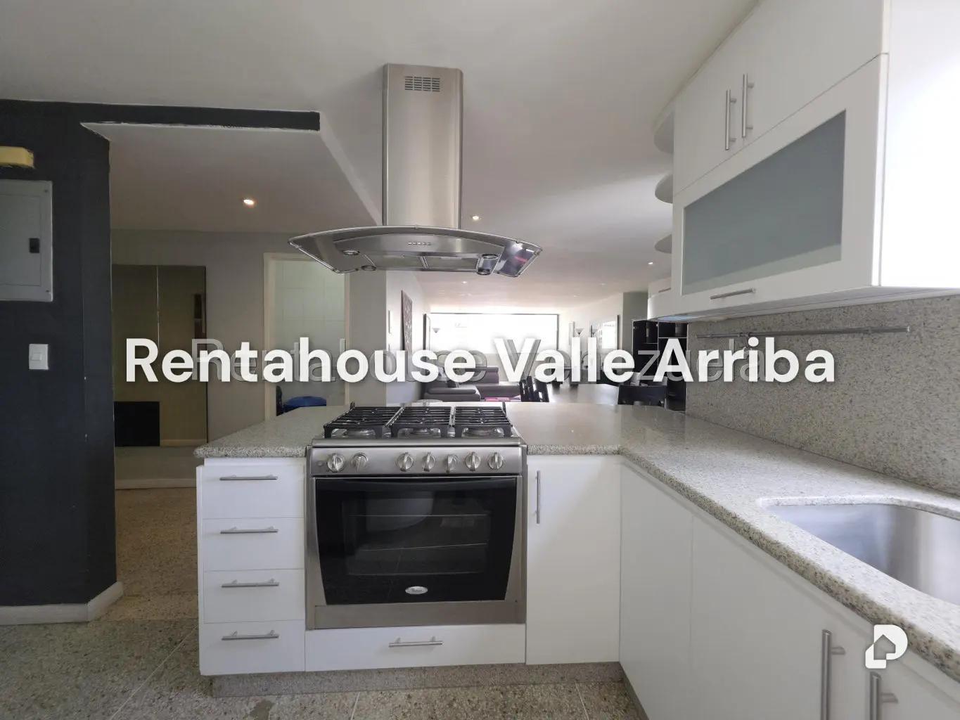 Apartamento en Altamira, Caracas – 13