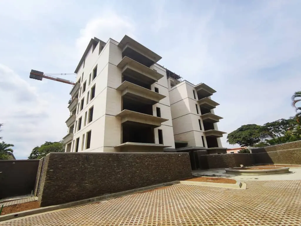 Apartamento en Altamira, Caracas - 1