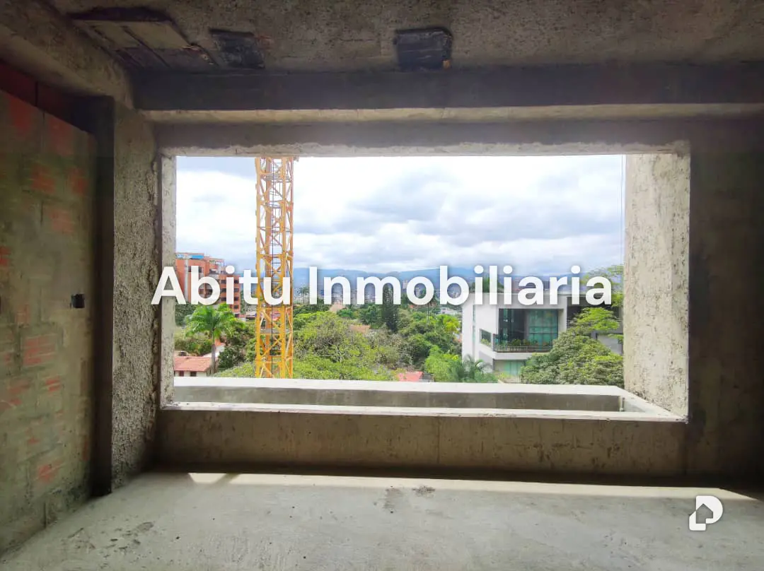 Apartamento en Altamira, Caracas – 3