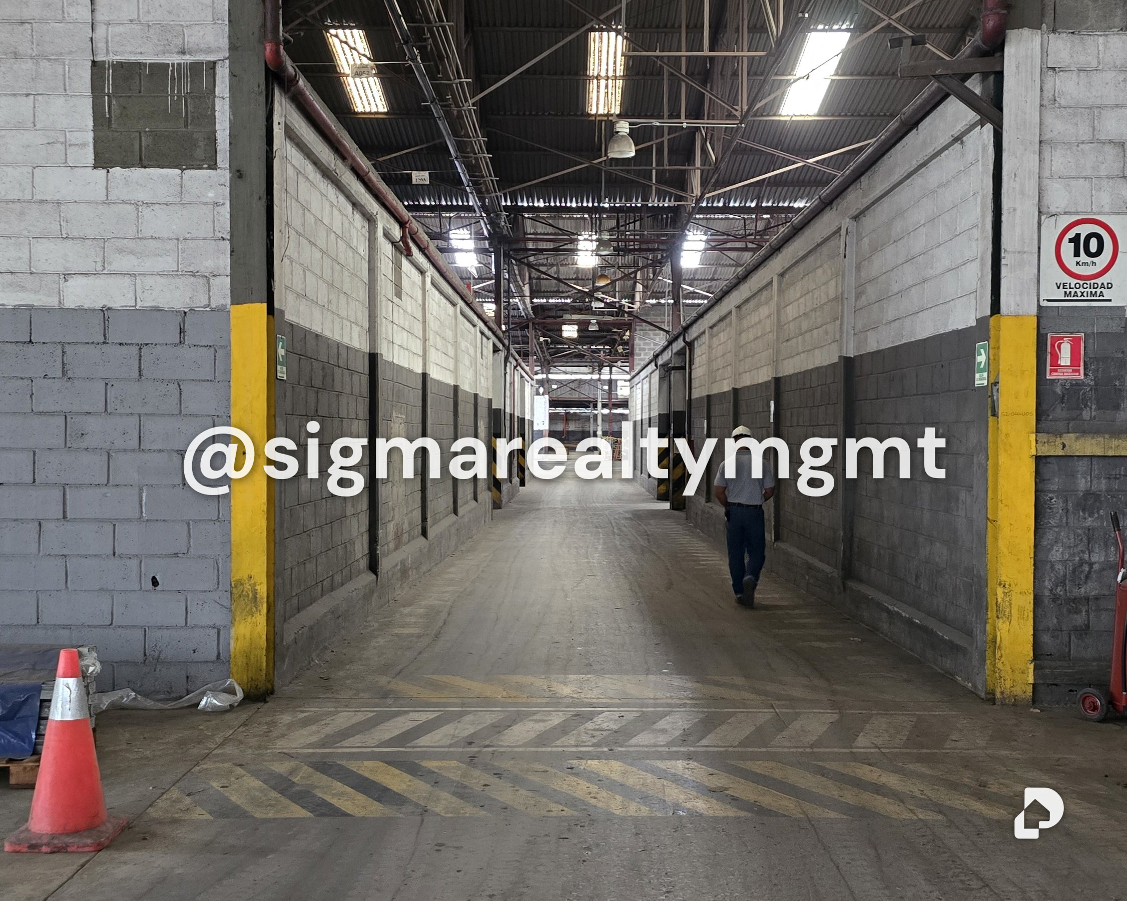 Warehouse in Guarenas – 8
