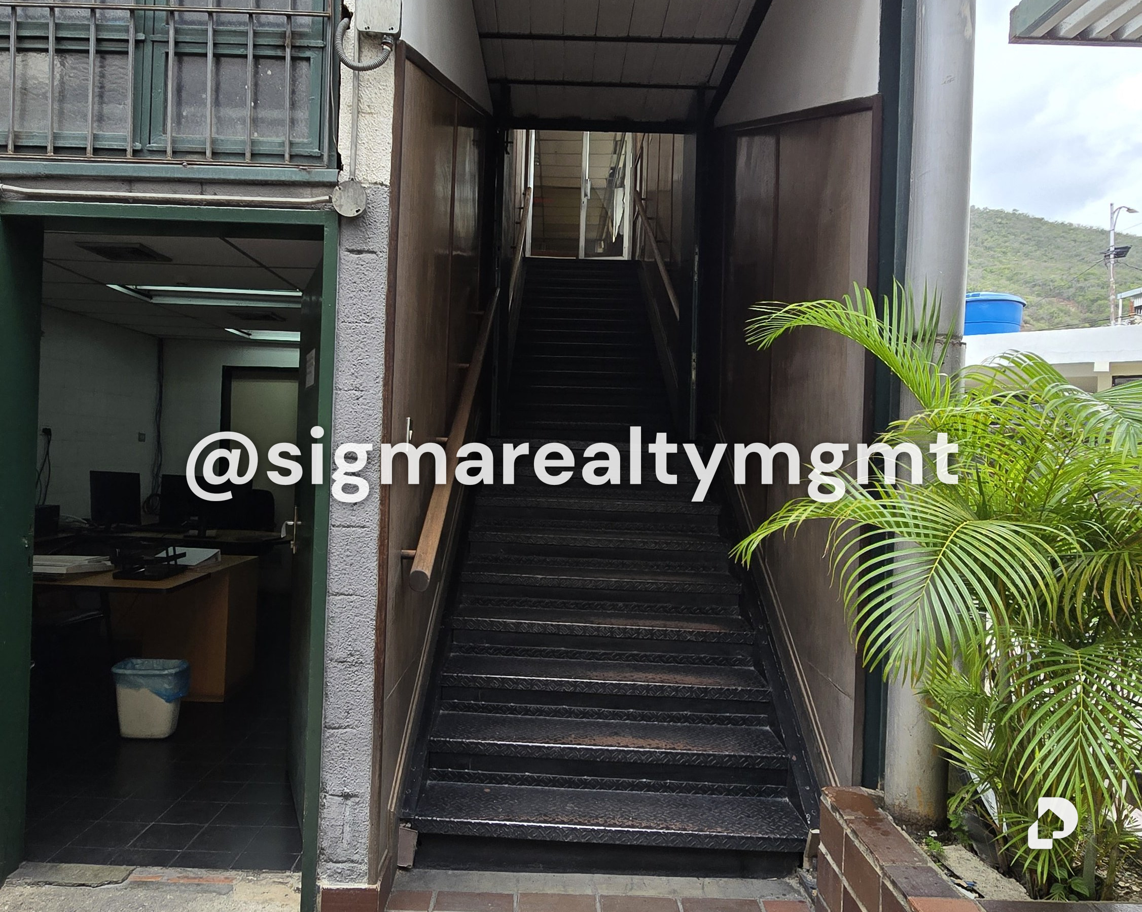 Warehouse in Guarenas – 2