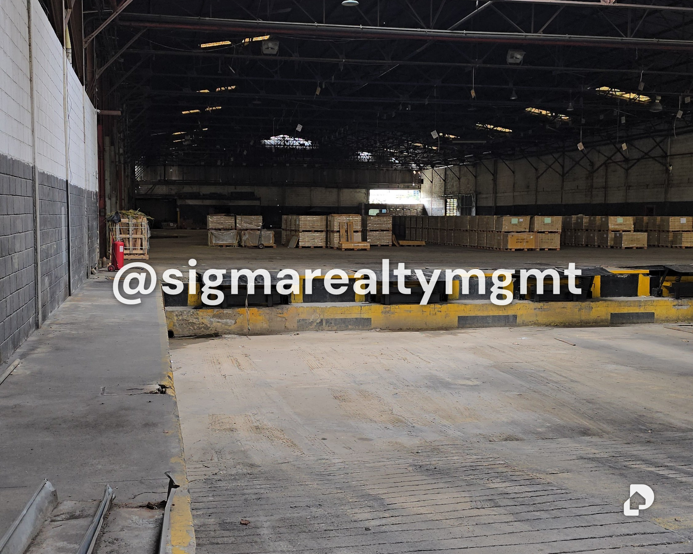 Warehouse in Guarenas – 10
