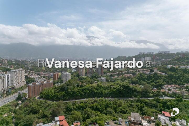 Terreno en Santa Inés, Caracas – 3