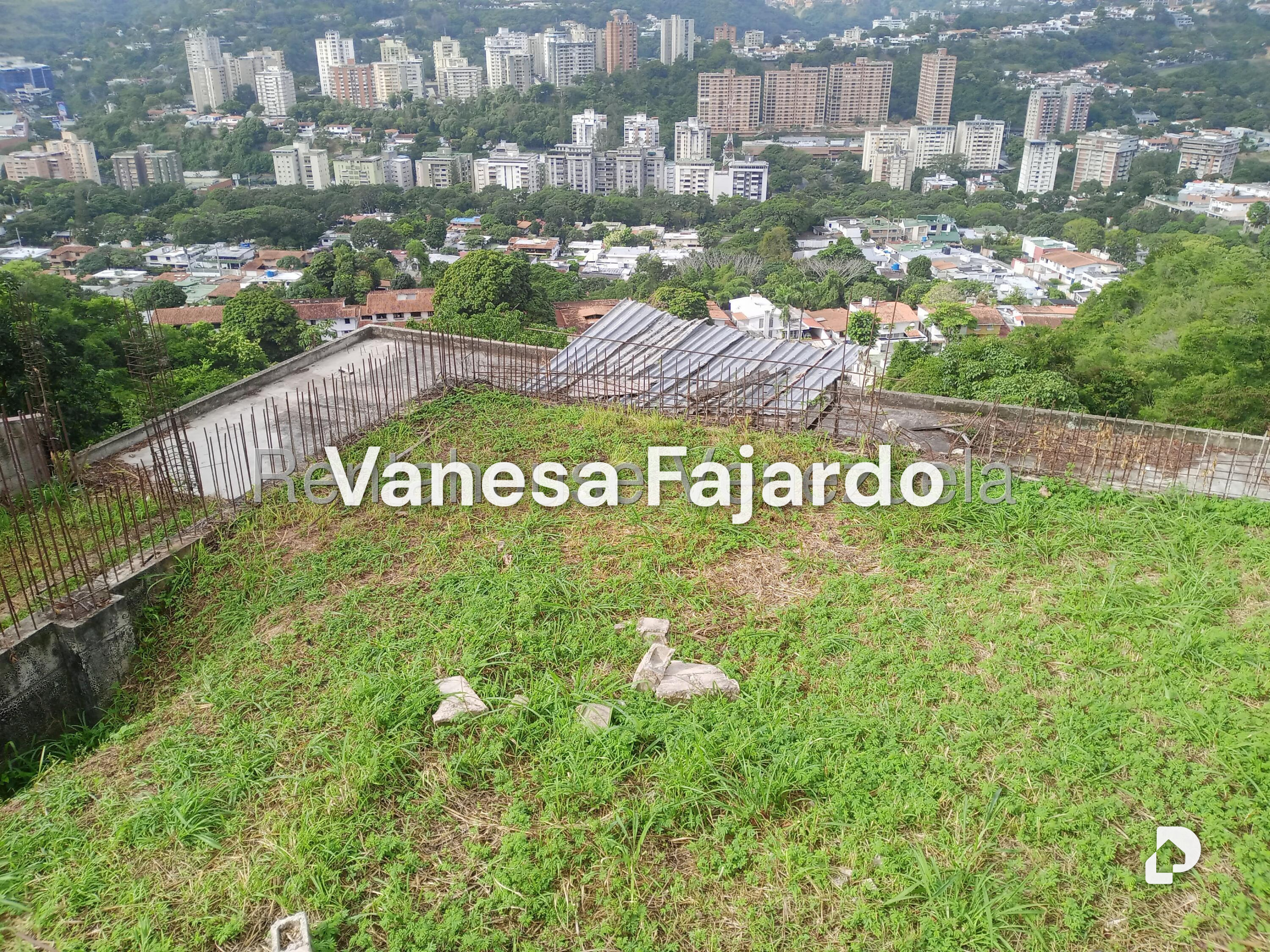 Terreno en El Cafetal, Caracas – 10