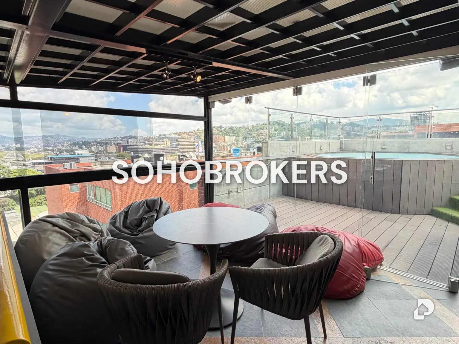 Apartamento en El Rosal, Caracas – 11