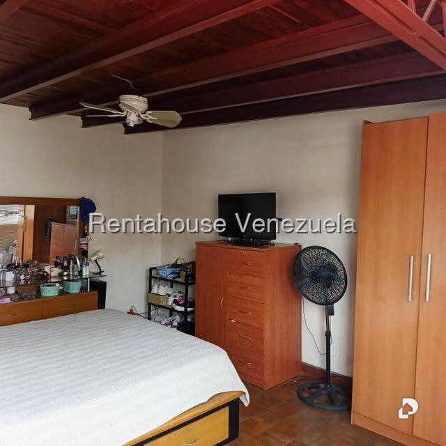 Casa en Montalbán I, Caracas – 25
