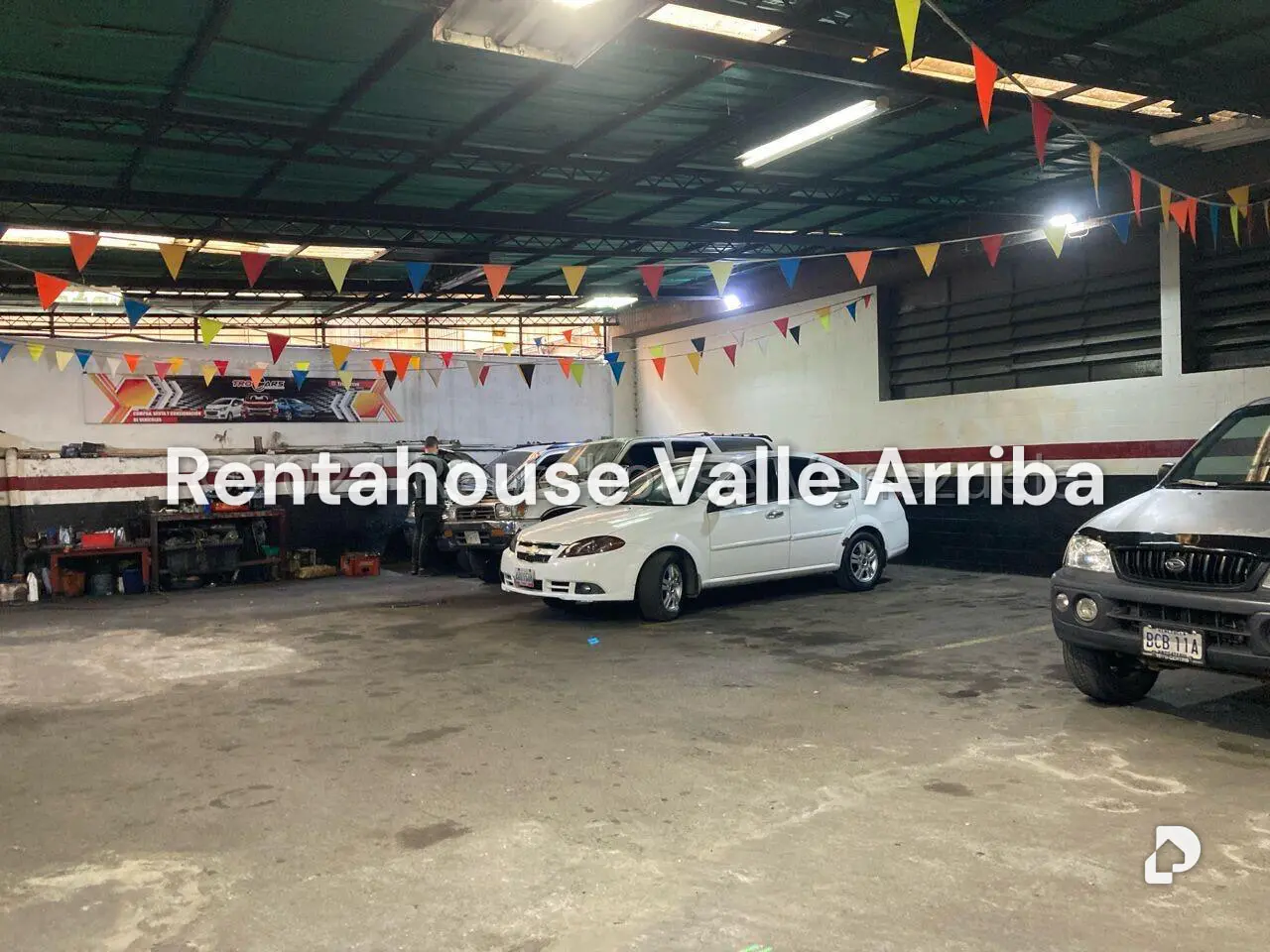 Local comercial en Parroquia La Candelaria, Caracas – 14