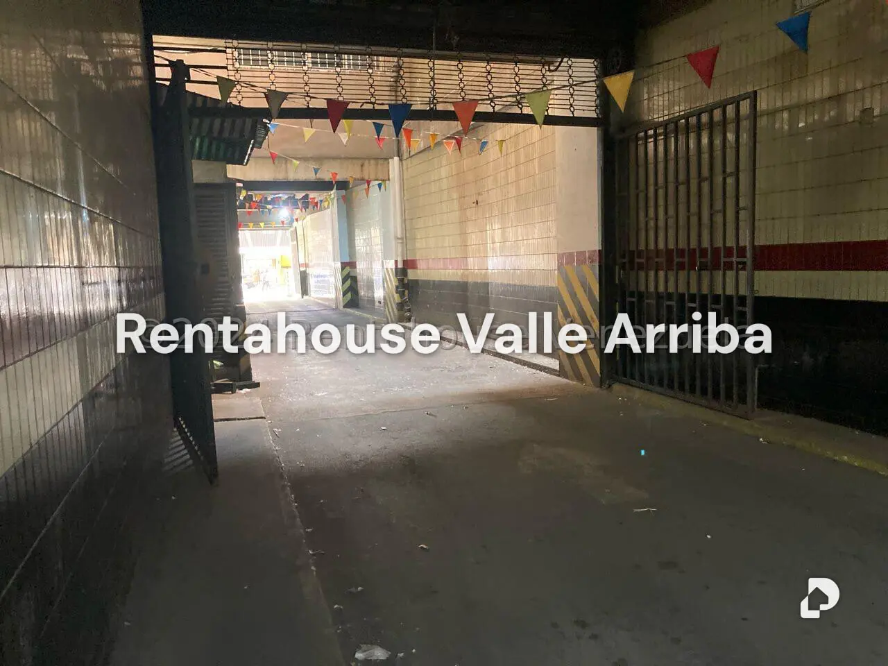 Local comercial en Parroquia La Candelaria, Caracas – 21