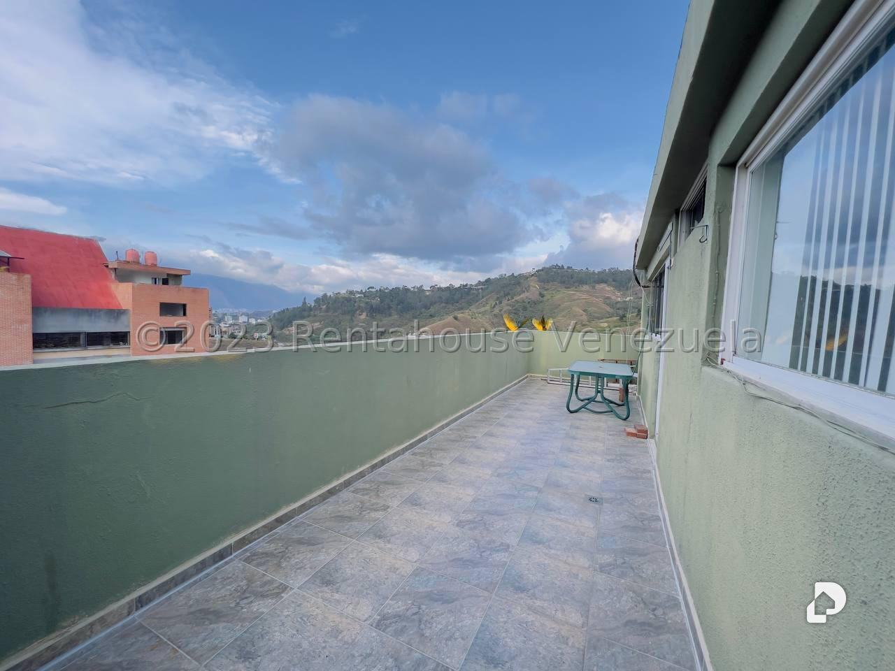 Apartamento en La Bonita, Caracas – 12