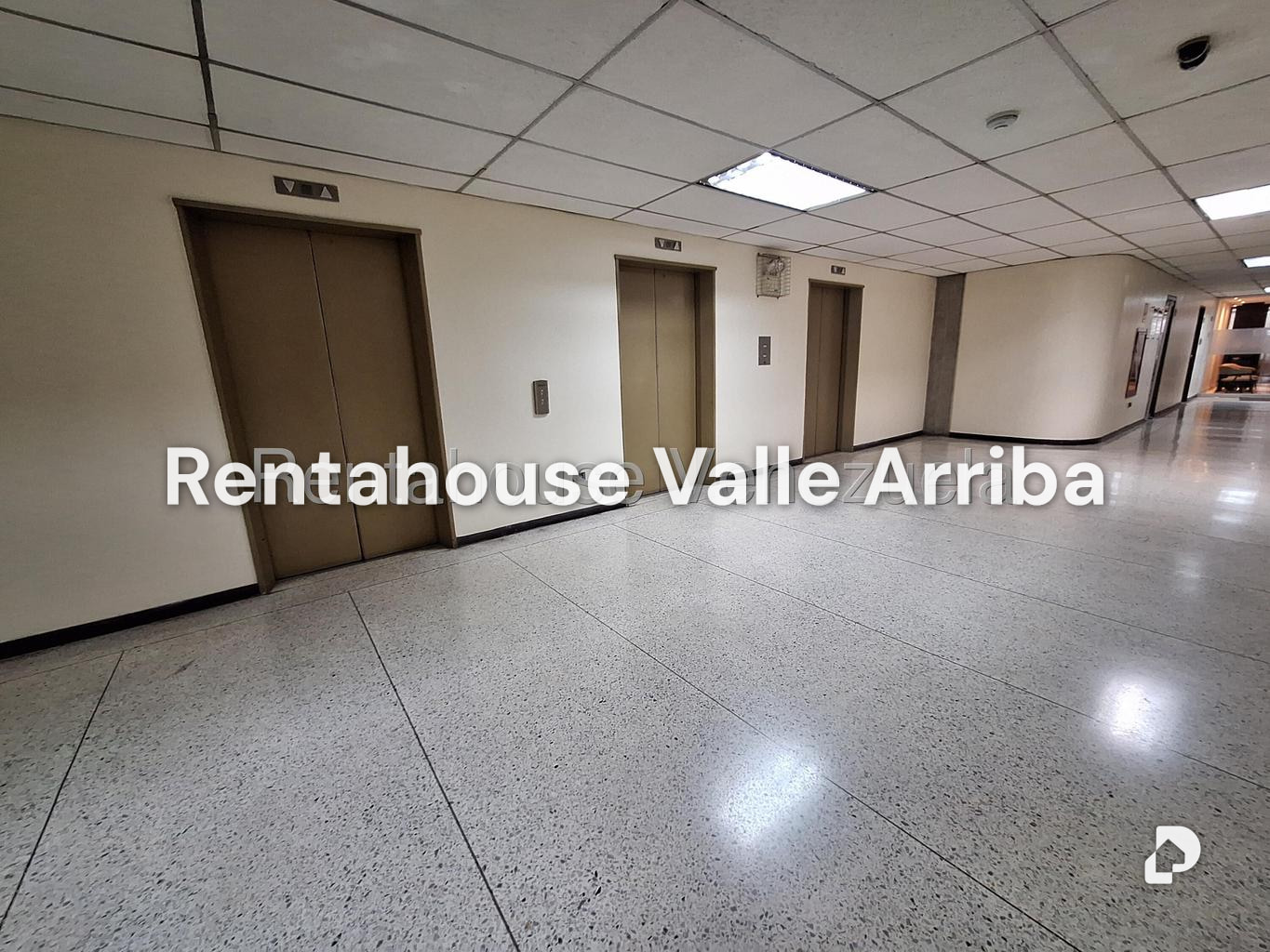 Office in Santa Paula, Caracas – 6