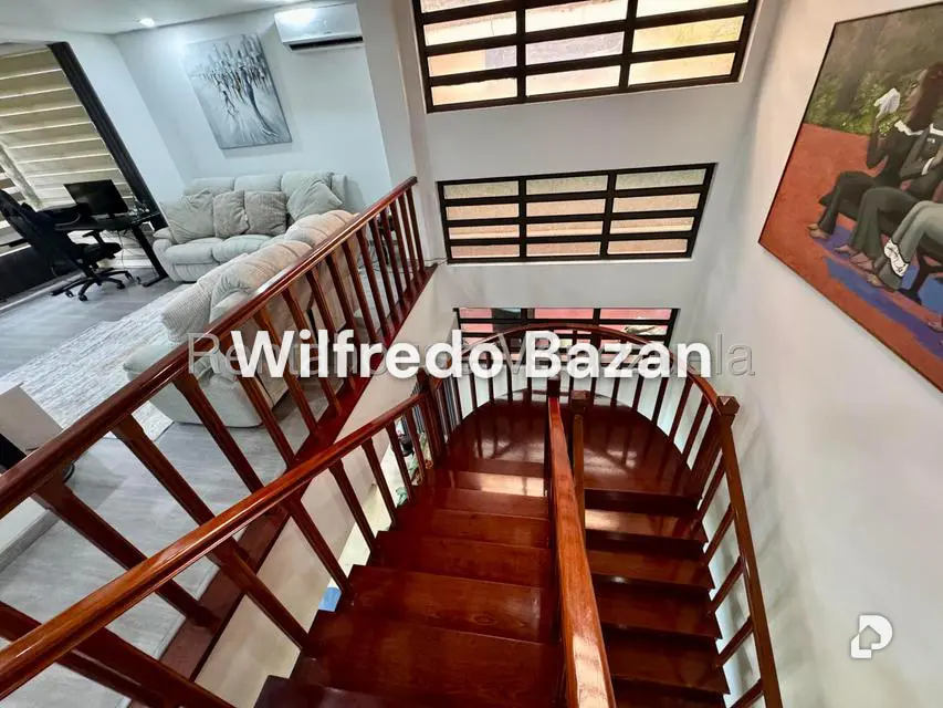 Casa en Colinas de Vista Alegre, Caracas – 13