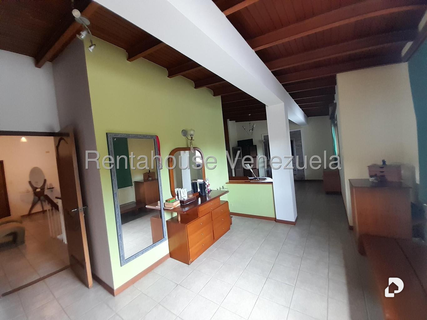 Casa en Colinas de Bello Monte, Caracas – 39
