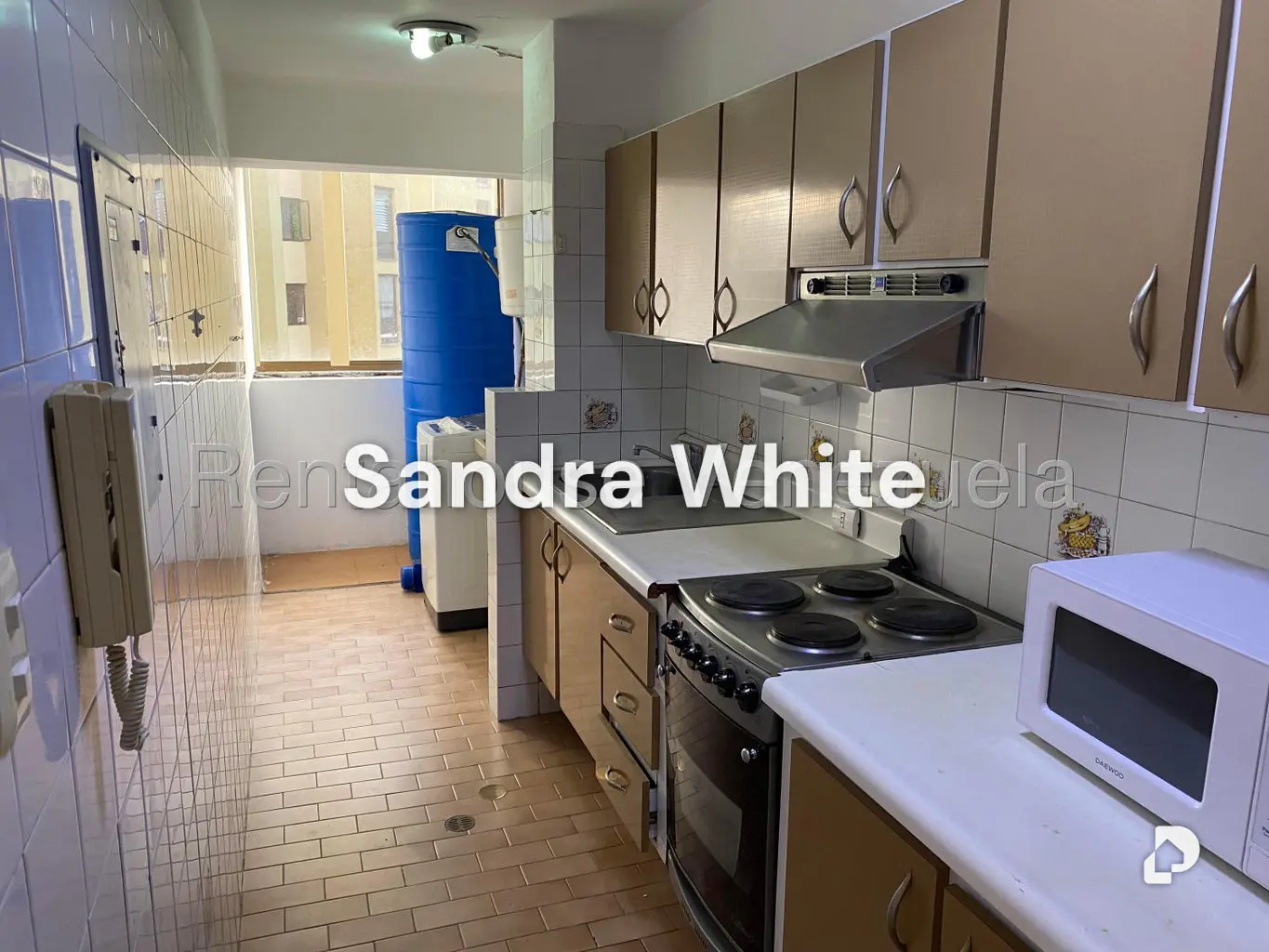Apartamento en Guaicay. 27-6987, Caracas – 3