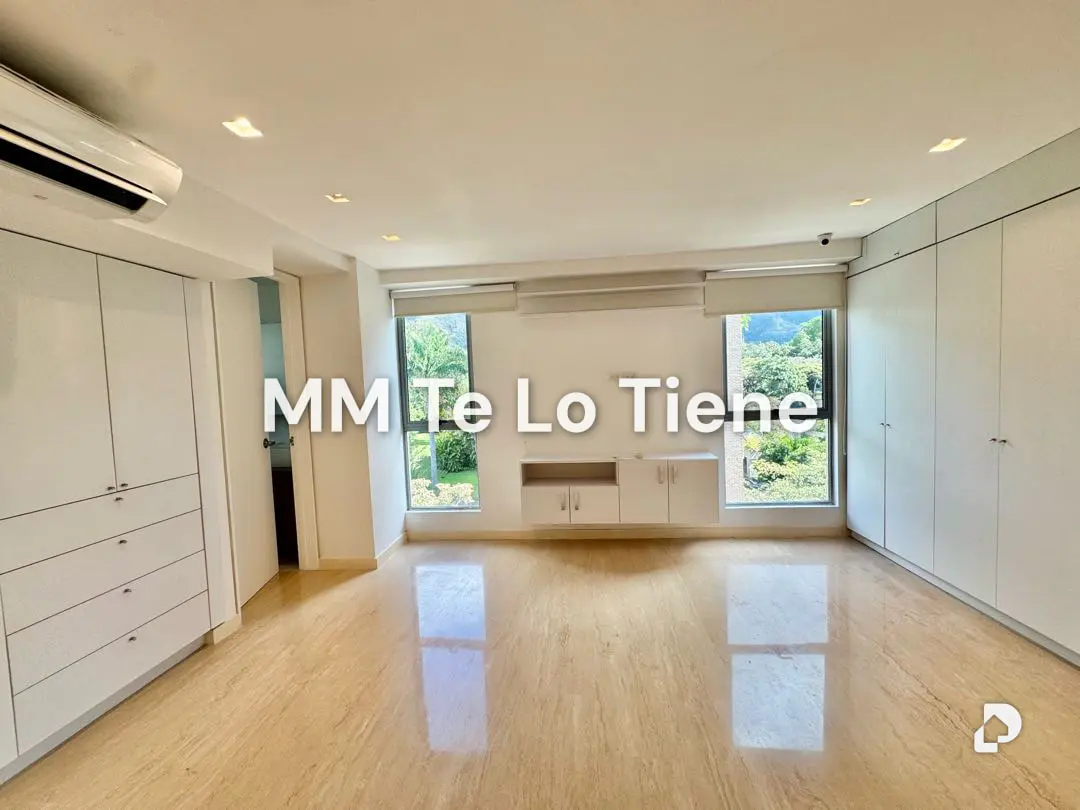 Penthouse in Country Club, Caracas – 18