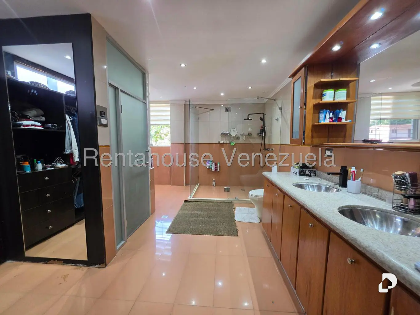 Casa en El Cafetal, Caracas – 22