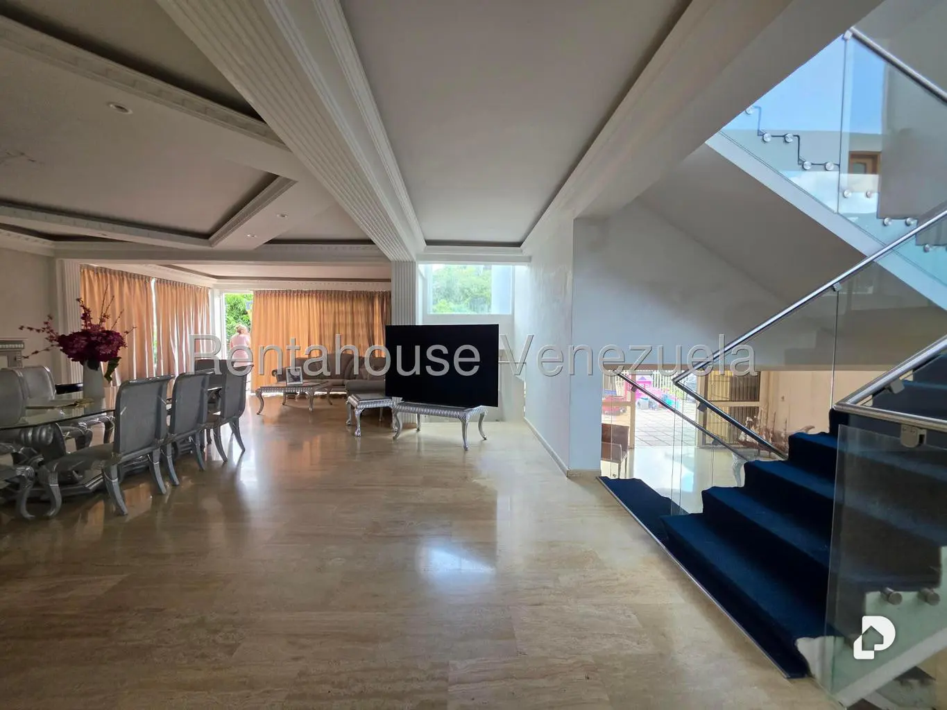 Casa en El Cafetal, Caracas – 13