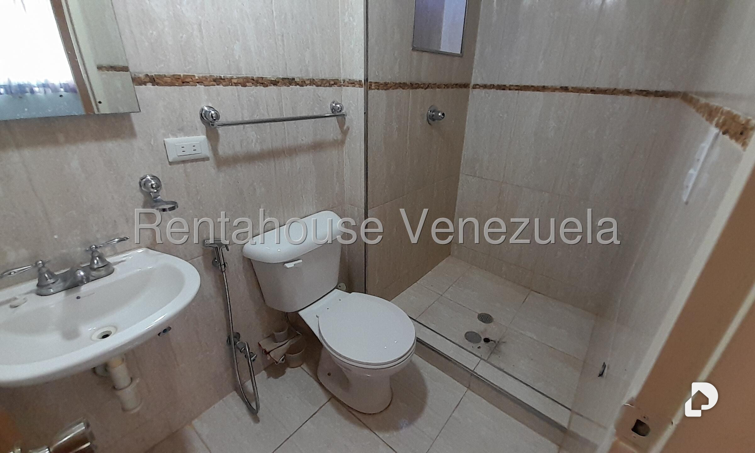 Apartment in Miravila, Caracas – 12