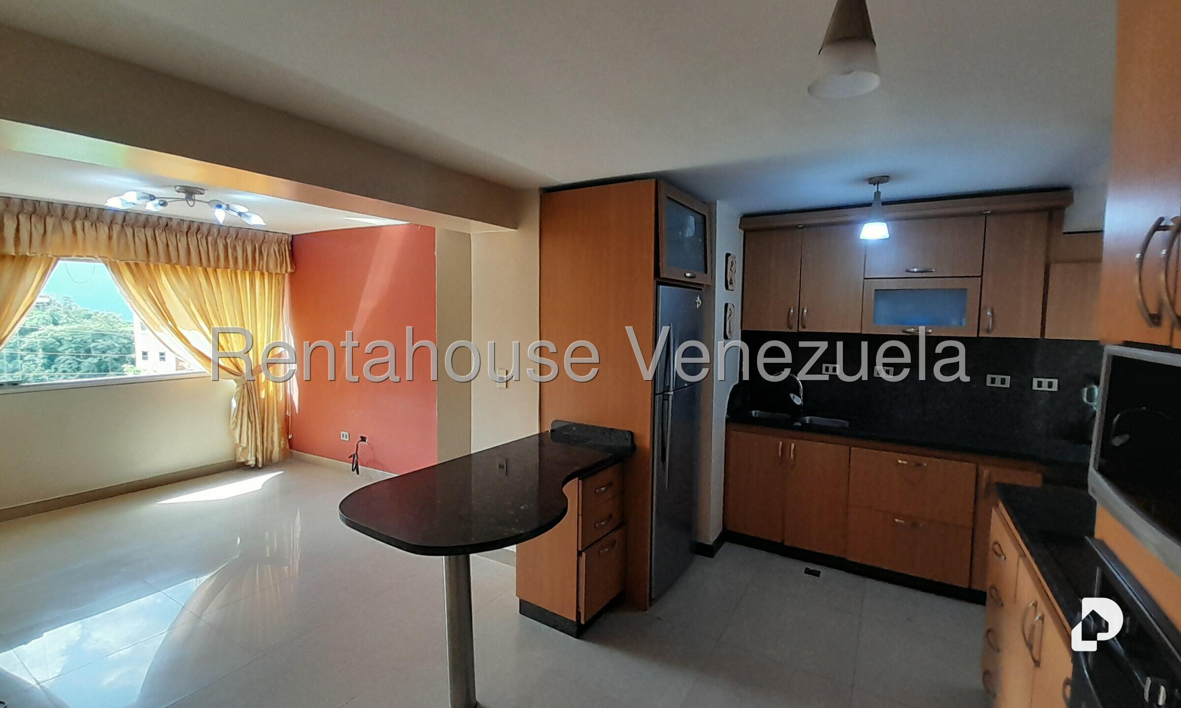 Apartment in Miravila, Caracas – 4