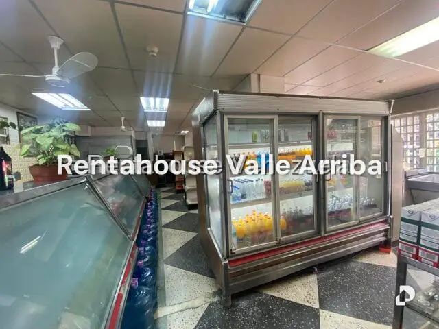 Local comercial en Las Acacias, Caracas – 11