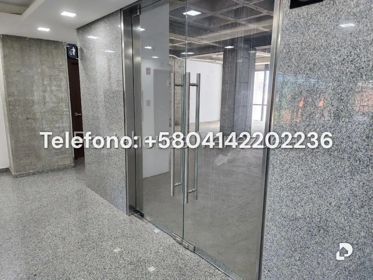 Oficina en Las Mercedes, Caracas – 4