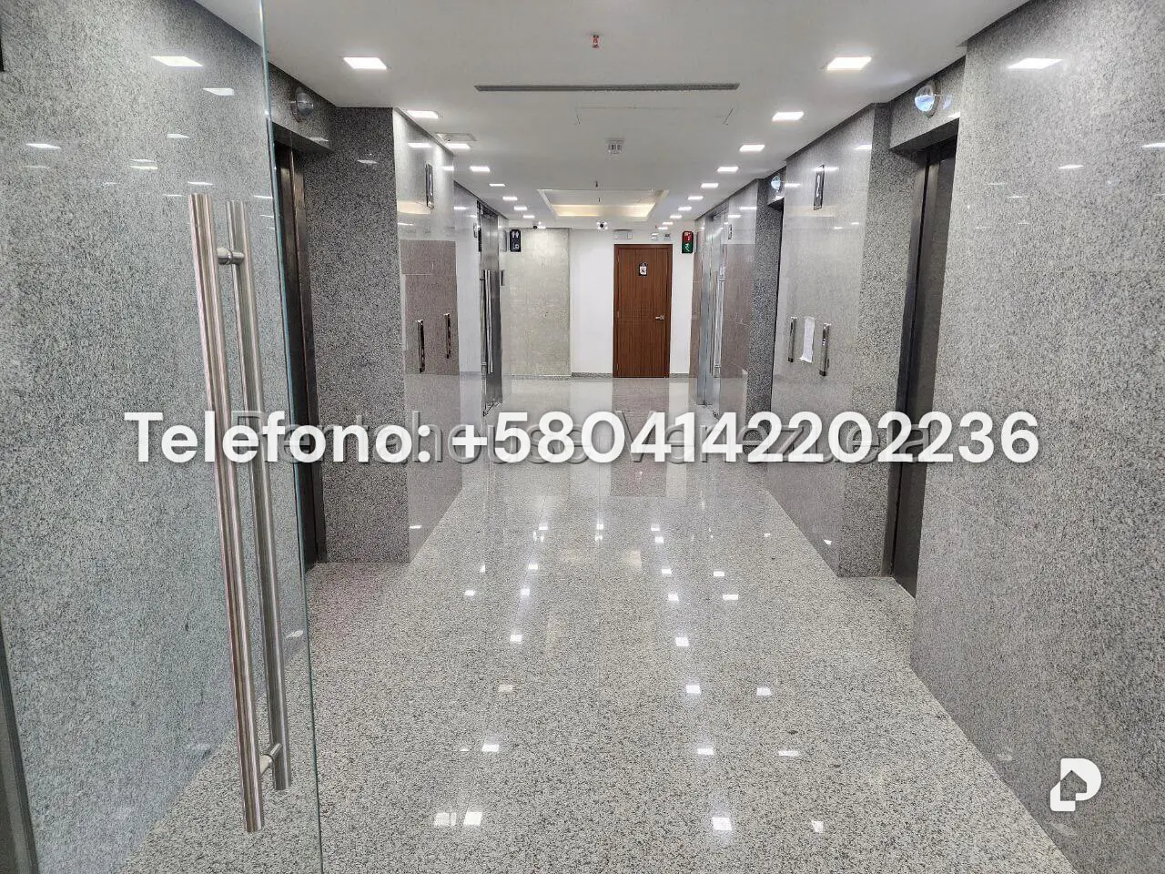 Oficina en Las Mercedes, Caracas – 6