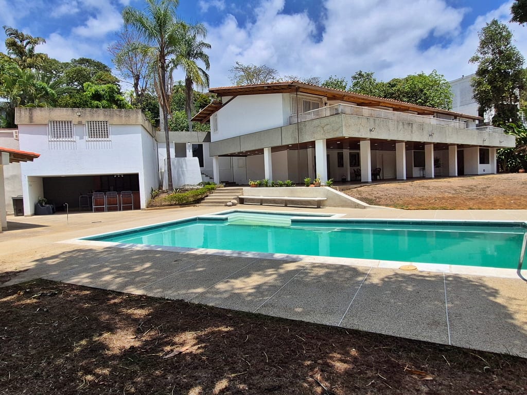 Casa en Valle Arriba, Caracas - 1