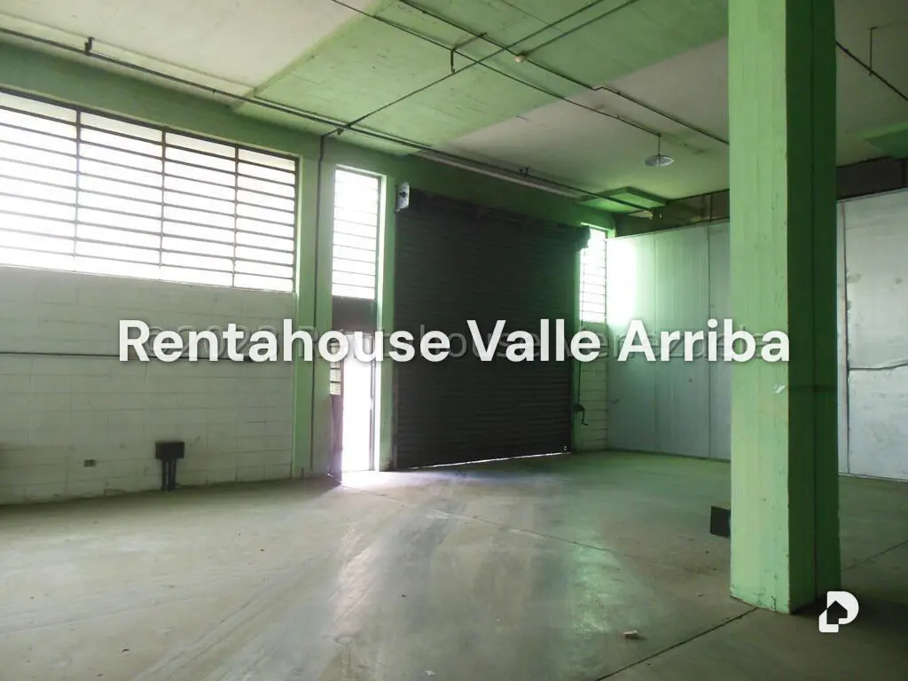 Local comercial en La Yaguara, Caracas – 20