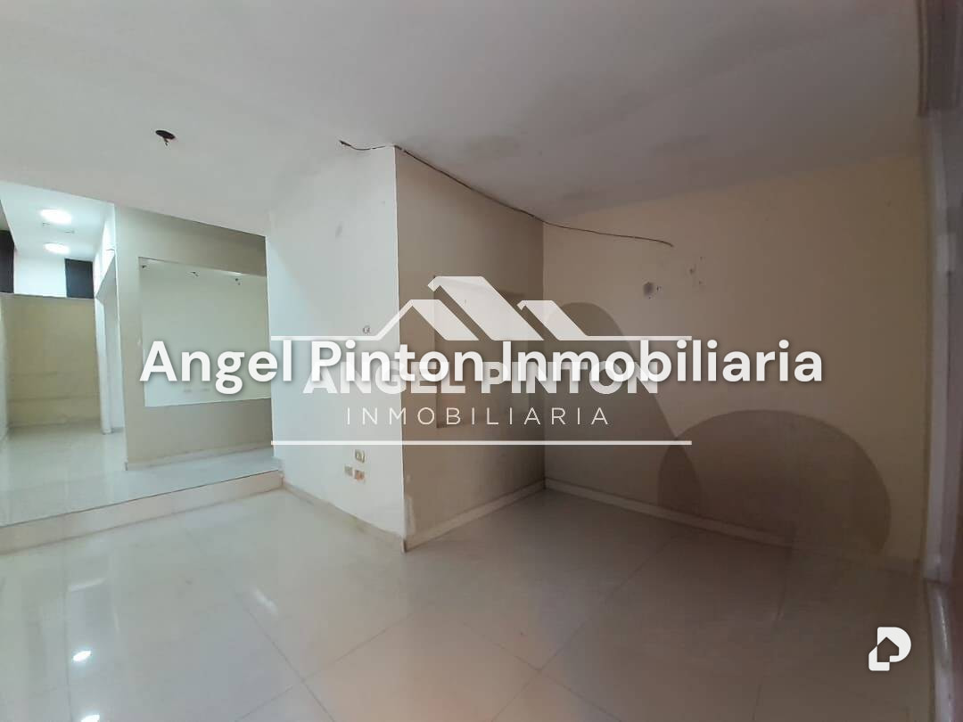 Local comercial en Avenida El Milagro, Maracaibo – 21