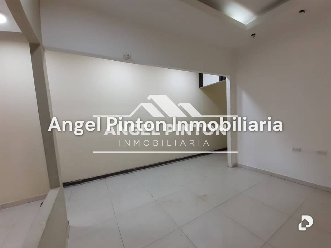 Local comercial en Avenida El Milagro, Maracaibo – 24