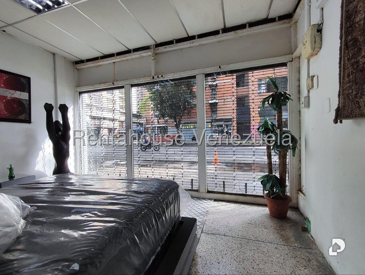 Local comercial en Boleíta Norte, Caracas – 27