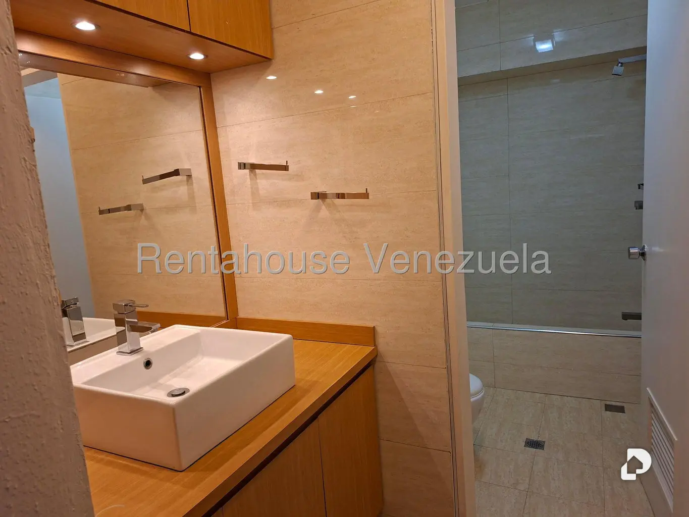 Apartamento en Santa Fe Norte, Caracas – 14