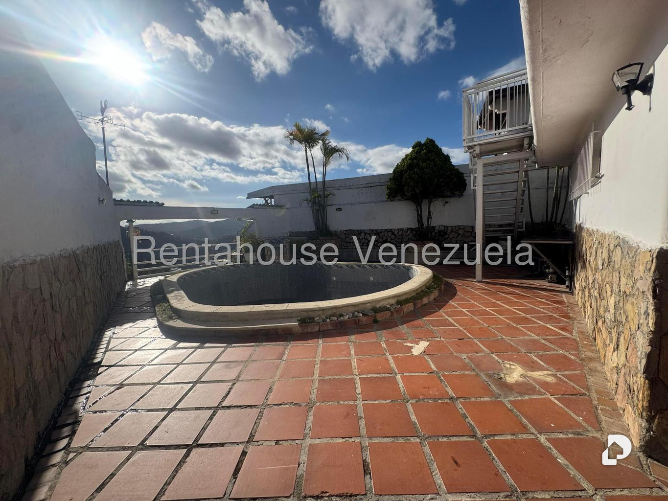 Casa en Los Naranjos (del Cafetal), Caracas – 25