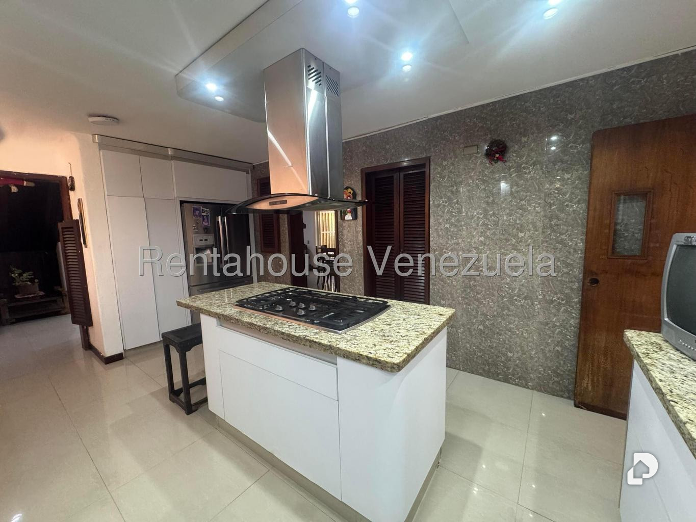 Casa en Los Naranjos (del Cafetal), Caracas – 19