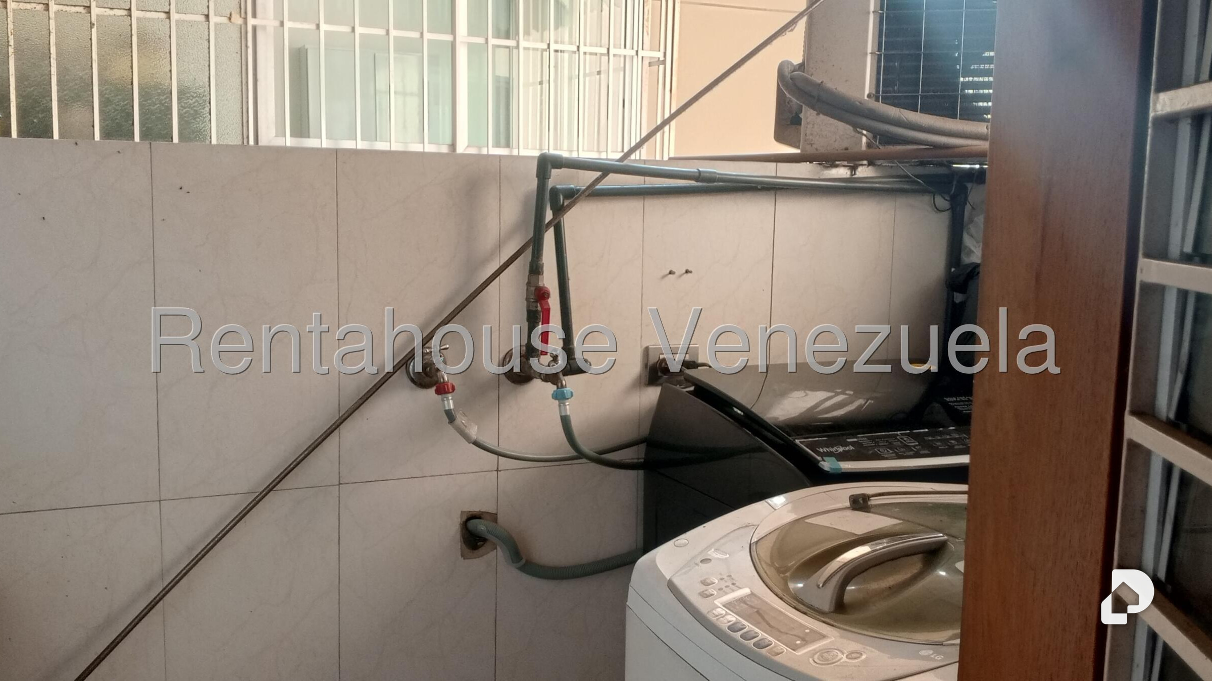 Apartamento en La Urbina, Caracas – 11