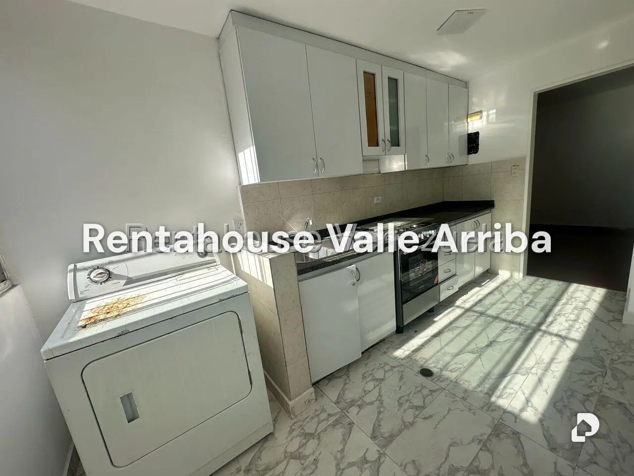 Apartamento en La Boyera, Caracas – 19