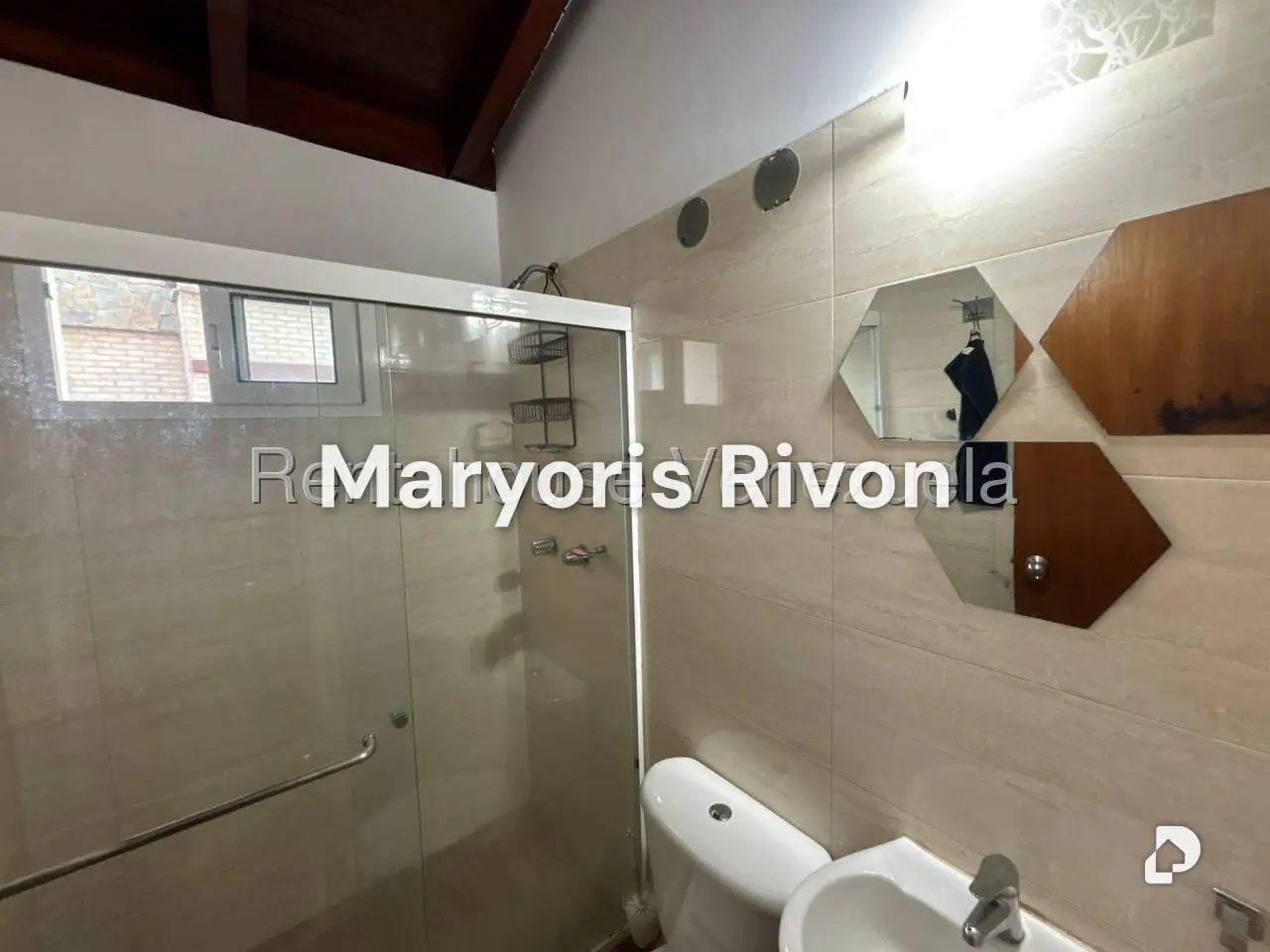 Casa en La Lagunita Country Club, Caracas – 18