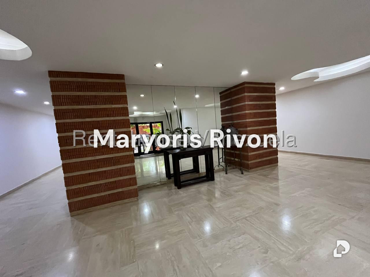 Apartamento en Campo Alegre, Caracas – 24
