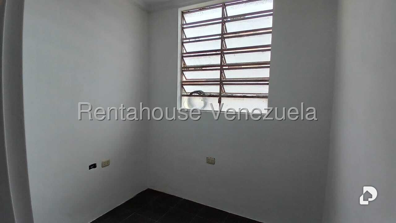 Local comercial en Catia, Caracas – 4